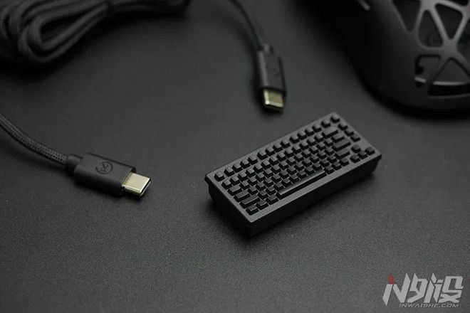 Keychron M3 mini 4K镁合金鼠标值得入手吗? KeychronM3mini4K拆解评测 第4张