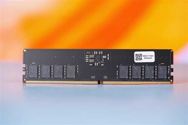 电压仅1.1V！英睿达DDR5 Pro内存超频版图赏 第8张