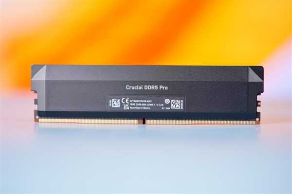 电压仅1.1V！英睿达DDR5 Pro内存超频版图赏 第3张