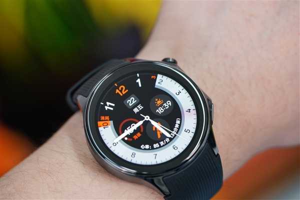 OPPO第一款圆表！OPPO Watch X星夜飞行版图赏 第1张