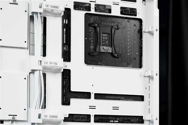 装机何须走线！TUF GAMING 4070Ti SUPER WHITE备置显卡 第2张