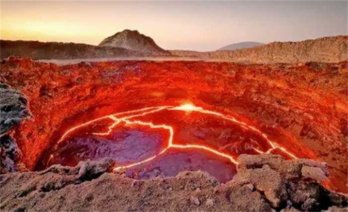 中国有威力最大的火山是什么（长白山火山）(我国威力最大的武器) 第3张