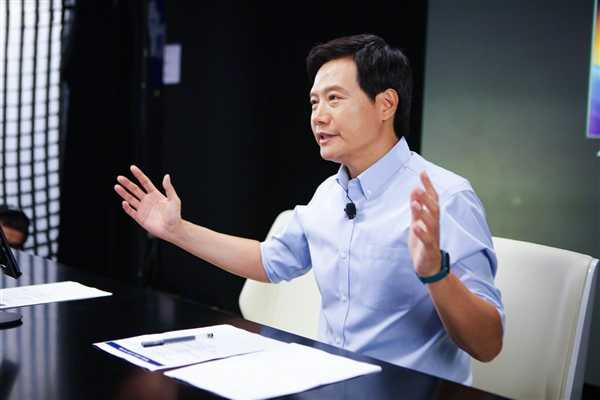 小米汽车成功不意外！任泽平：雷军会成为新一代创业精神教父 第1张