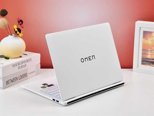 惠普首款AI PC！OMEN暗影精灵10 SLIM 14 AI游戏本上手 第4张