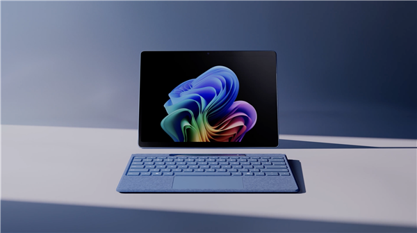 微软牵手高通再战Arm PC！5G版Surface Pro 11今年秋季亮相 第1张