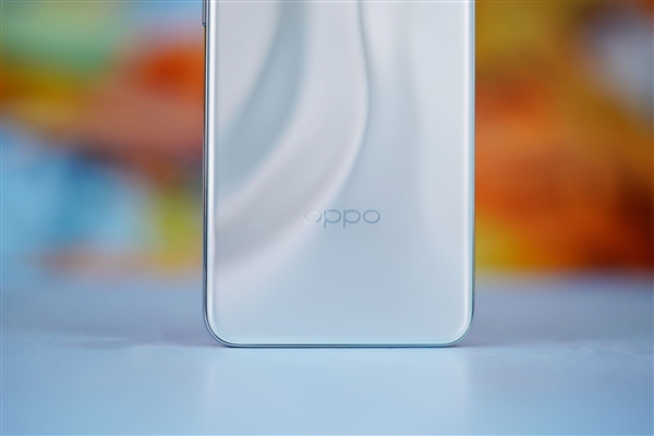 液态金属般质感！OPPO Reno12图赏 第16张