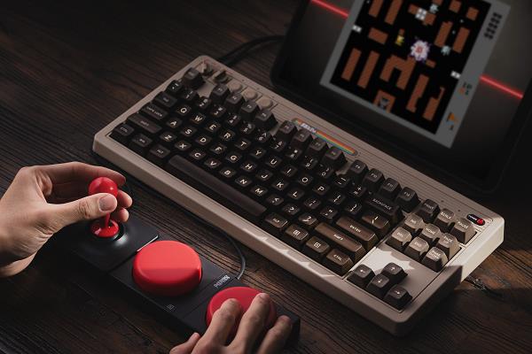 八位堂发布旗下第二款键盘产品：Retro87 C64 机械键盘 第4张