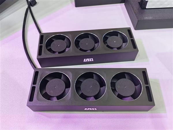 风冷内存、高端主机：七彩虹AIPC新品集结COMPUTEX 2024！ 第2张