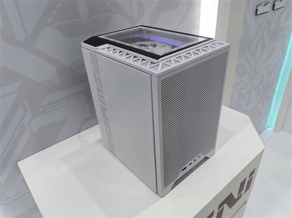 风冷内存、高端主机：七彩虹AIPC新品集结COMPUTEX 2024！ 第26张