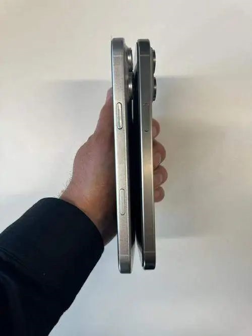 不怕华为吗 iPhone 16 Pro Max居然还用这么小尺寸的传感器 第6张