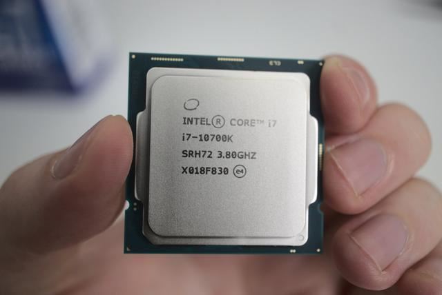 Core i7-10700K VS i3-14100F怎么选? 游戏性能对比测评 第1张