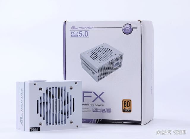 小还轻! 影驰RTX 4060+九州风神CH160 ITX小机箱组装机分享 第21张