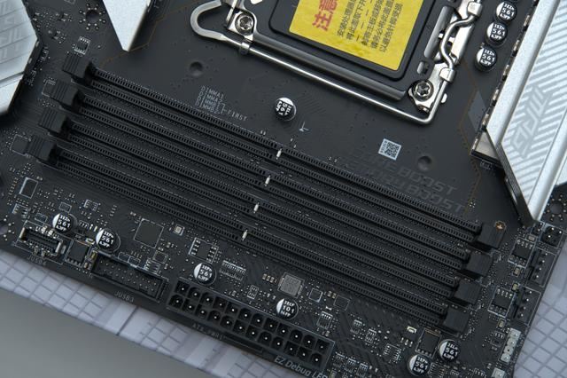 14900K+Z790+RTX4080S游戏性能如何? 高端海景房主机组装教程 第8张