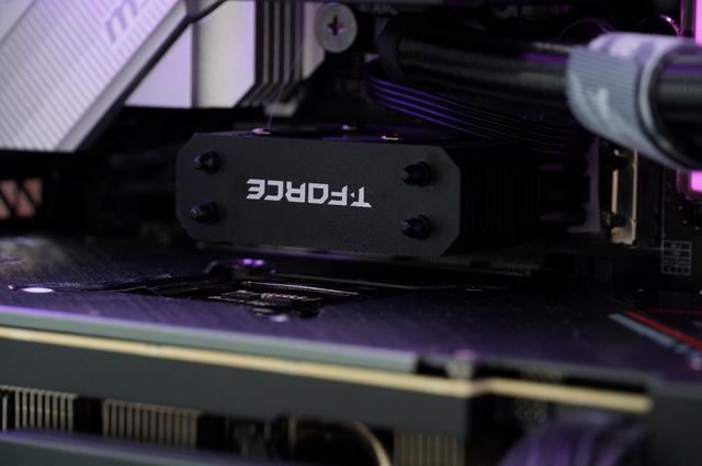 14900K+Z790+RTX4080S游戏性能如何? 高端海景房主机组装教程 第39张