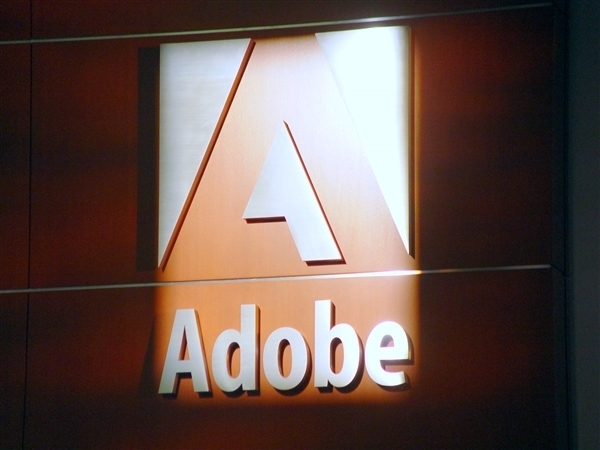 Adobe订阅计划隐藏提前终止费惹争议：设置障碍 消费者难以取消订阅 第1张