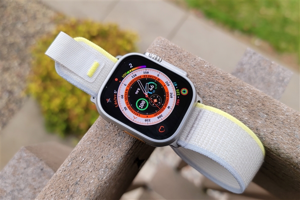 苹果手表10岁生日：Apple Watch会有王炸款吗 我看难 第1张