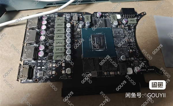 从未发布的RTX 4070 10GB突然现世：核心数量很SUPER 第3张