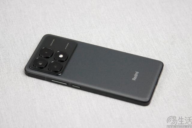 5颗超强芯片加持打造最高性价比旗舰机 Redmi K70 至尊版全面评测 第11张