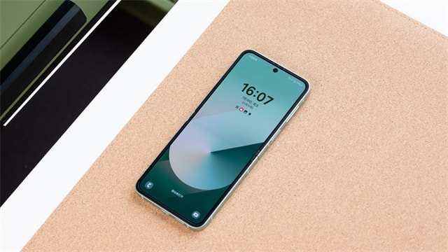 三星Galaxy Z Flip6体验怎么样 Flip6体验评测 第4张