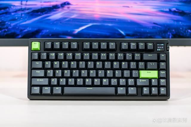 用料扎实的铝制机械键盘 玄派玄熊猫PD75M V2机械键盘评测