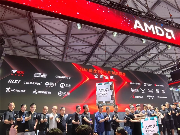 AMD锐龙9000中国超频首秀！9950X全核飙到6.5GHz CB R23得分超5.5万