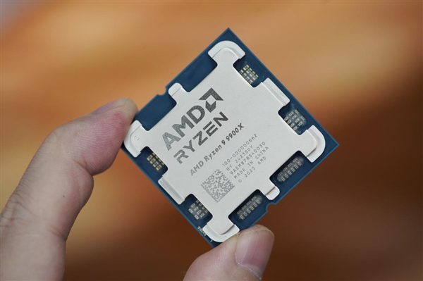 功耗大降30%！AMD锐龙9 9950X/9900X处理器图赏 第12张