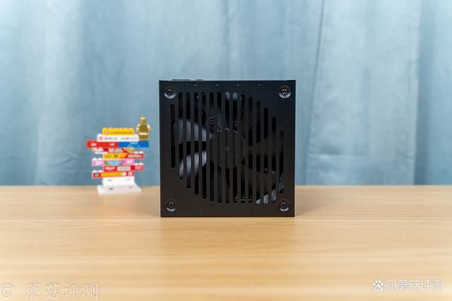 爆款升级+PCIe5.1接口 先马XP1000W Super白金牌全模组电源测评 第8张