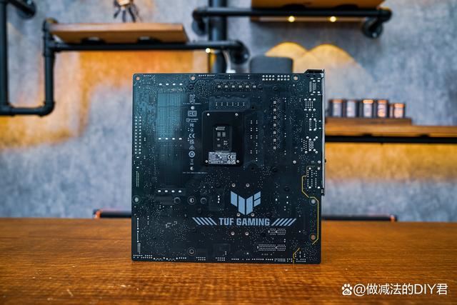 I5 13600KF+B760M重炮手+TUF RTX4070TIS主机组装教程 第20张