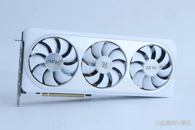 不只是游戏还有AI功能! 技嘉雪鹰RTX 4070 SUPER AERO OC 12G测评 第2张