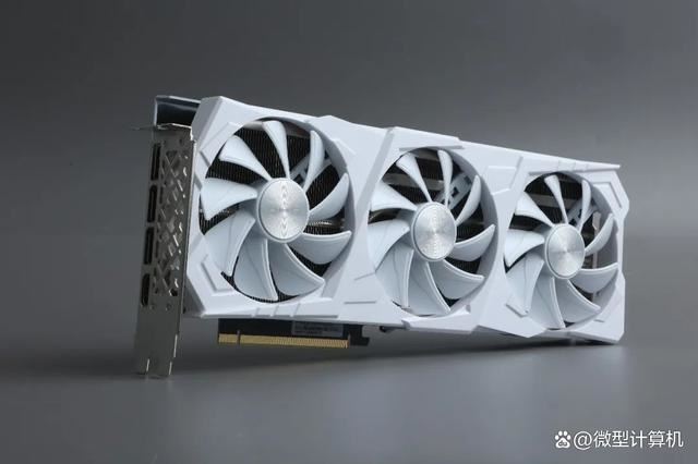 DLSS 3体验2K黑悟空! 耕升GeForce RTX 4070 SUPER踏雪OC定制版评测 第2张