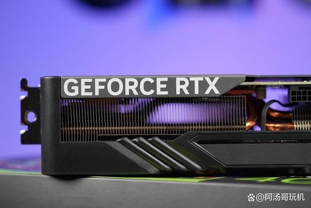 游戏+AI生产力通吃! 技嘉RTX 4070 SUPER魔鹰显卡评测 第14张