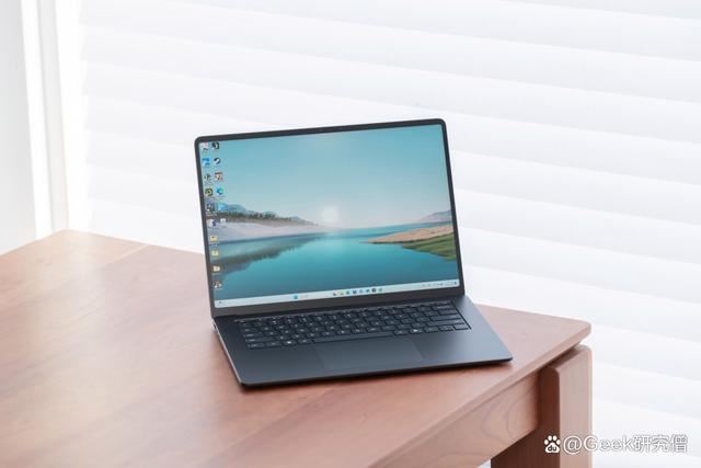 携手高通骁龙X王者归来! 微软 Surface Laptop 第7版笔记本首发测评 第30张