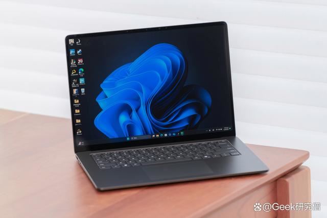 携手高通骁龙X王者归来! 微软 Surface Laptop 第7版笔记本首发测评 第66张