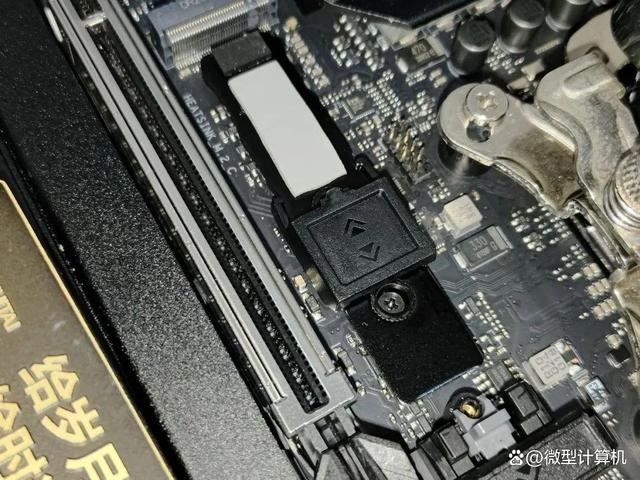 锐龙9000旗舰座驾! ROG CROSSHAIR X870E HERO主板全面测评 第8张