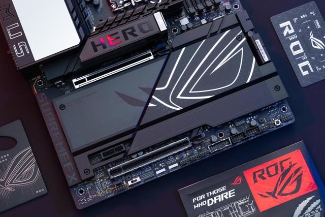 华硕ROG MAXIMUS Z890 HERO+龙神3 EXTREME水冷豪华套包测评 第8张