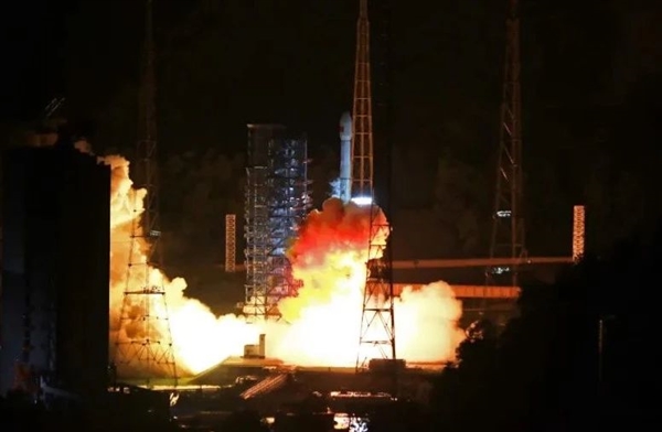 更胜SpaceX！中国航天13天内5连射：5种火箭、22+颗卫星 第1张