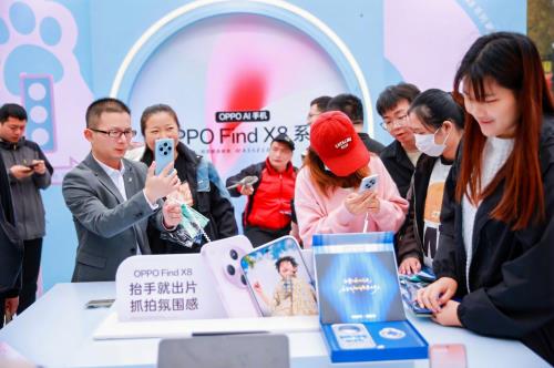 掀起抢购热潮！OPPOFindX8系列4199元起开售 门店人气飙升 第7张