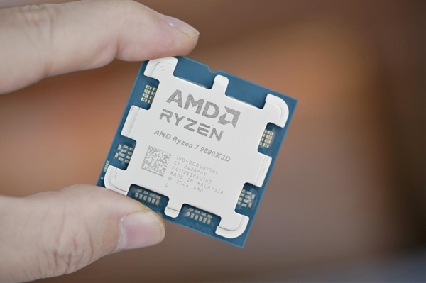 全球最佳游戏CPU！AMD锐龙7 9800X3D处理器图赏 第5张