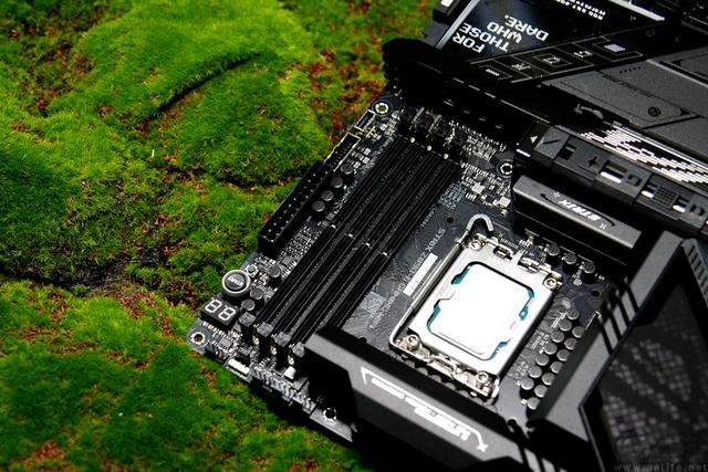 全能“新窝”来袭! 华硕ROG STRIX Z890-E主板图赏 第8张