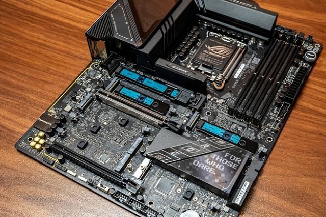 酷睿Ultra旗舰座驾全新升级! 华硕 ROG STRIX Z890-E主板首发评测 第6张