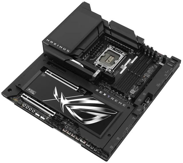 ROGZ890EXTREME怎么样? 华硕 ROG MAXIMUS Z890 EXTREME主板评测 第2张