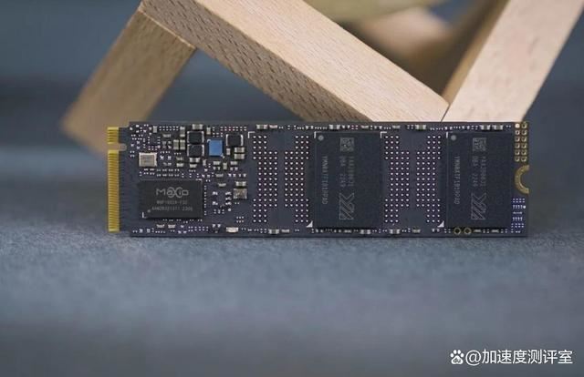 畅玩3A大作电脑SSD怎么配? 腾隐TP4000 PRO SSD性能测评 第3张