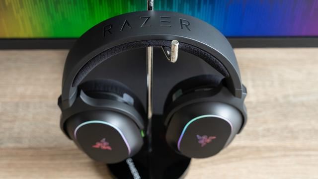 有灯更高续航也更强! Razer雷蛇梭鱼X幻彩版无线耳机体验测评 第5张