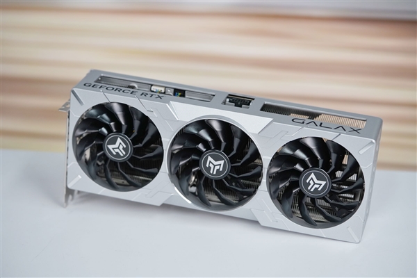 硬核全金属！影驰RTX 4070 Ti SUPER金属大师Plus OC图赏 第4张