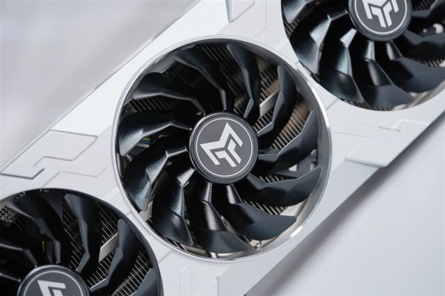 影驰GEFORCE RTX 4070Ti SUPER 金属大师Plus OC显卡全面评测 第10张