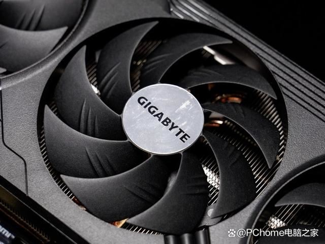 技嘉Radeon RX 7900XTX魔鹰+X870E超级雕+锐龙9 9900x组装机性能测评 第7张