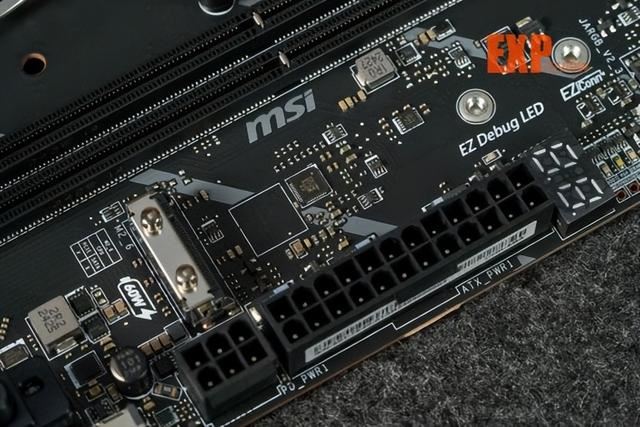 双槽DDR5内存超频T0选手! 微星MEG Z890 UNIFY-X 暗影主板评测 第32张