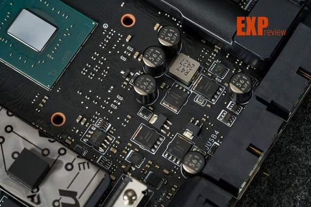 双槽DDR5内存超频T0选手! 微星MEG Z890 UNIFY-X 暗影主板评测 第41张