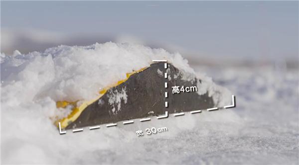 比亚迪百万豪车 仰望U7零下30度过60阶冰雪减速带：不颠簸不打滑 第3张