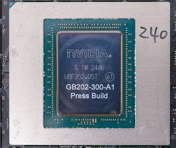 送测RTX 5090显卡有特殊标识：NVIDIA否认为特挑版